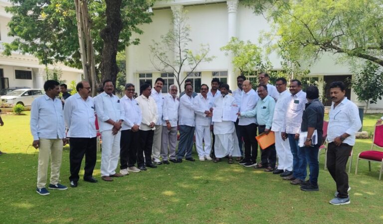 WhatsApp Image 2025-03-09 at 18.14.36