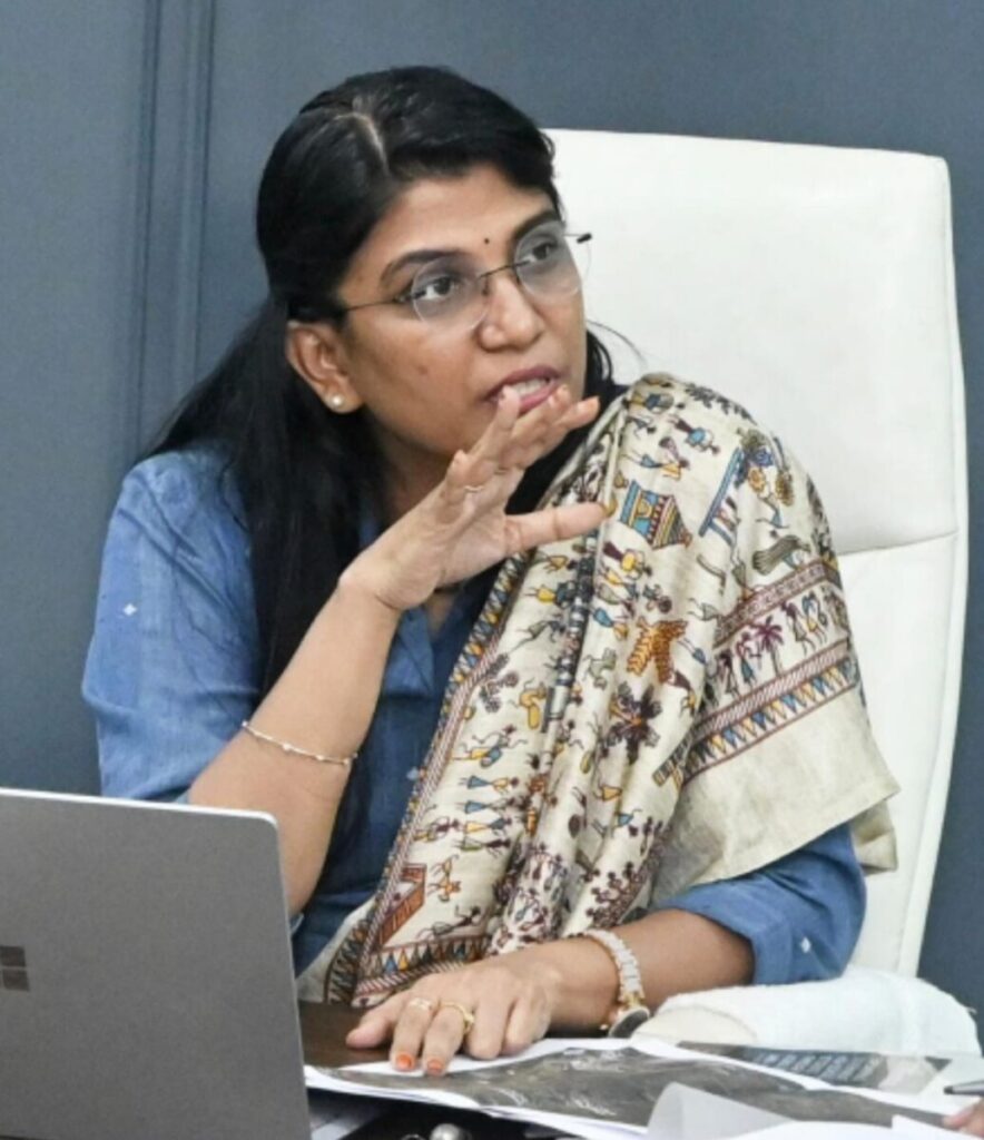 Participate in P-4 survey