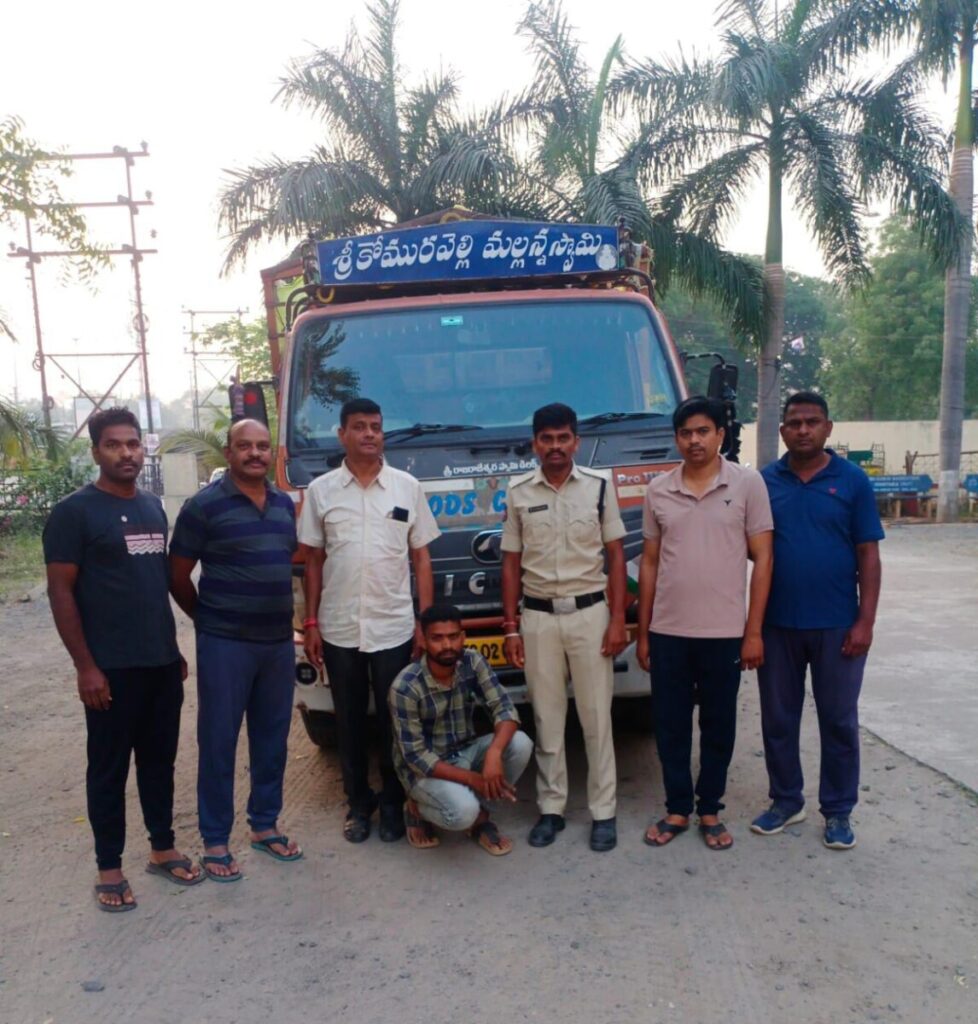 PDS rice smuggling seized