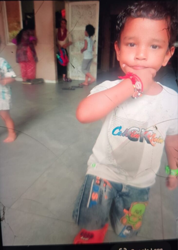 lift took child's life 
