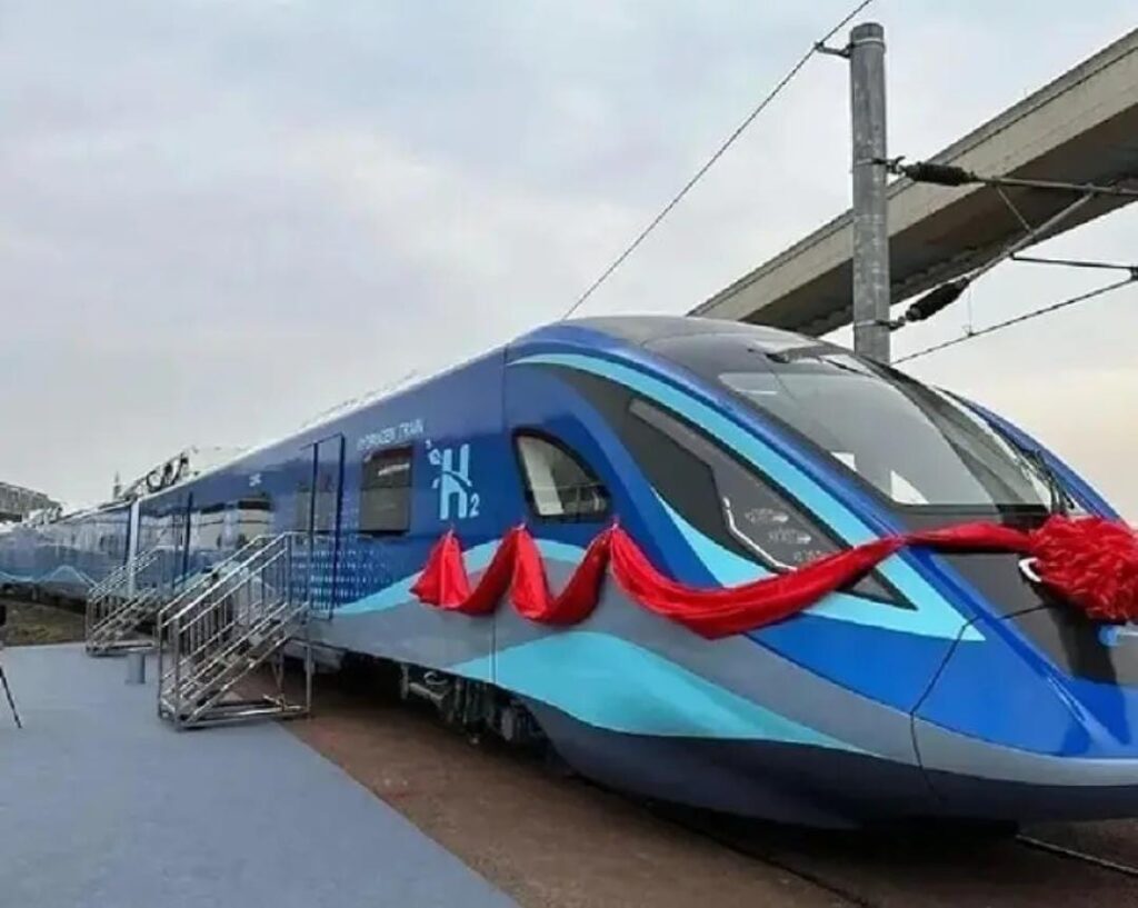 Hydrogen train run soon 