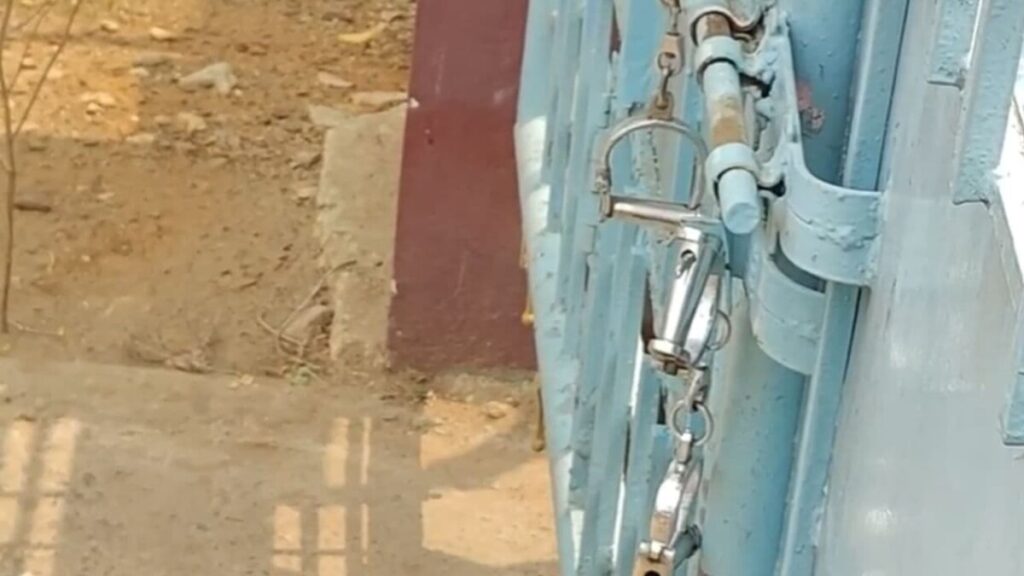 Handcuffs at the police station 
