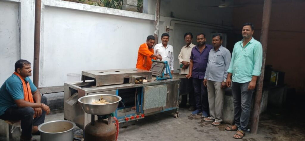 Roti maker restarts at 