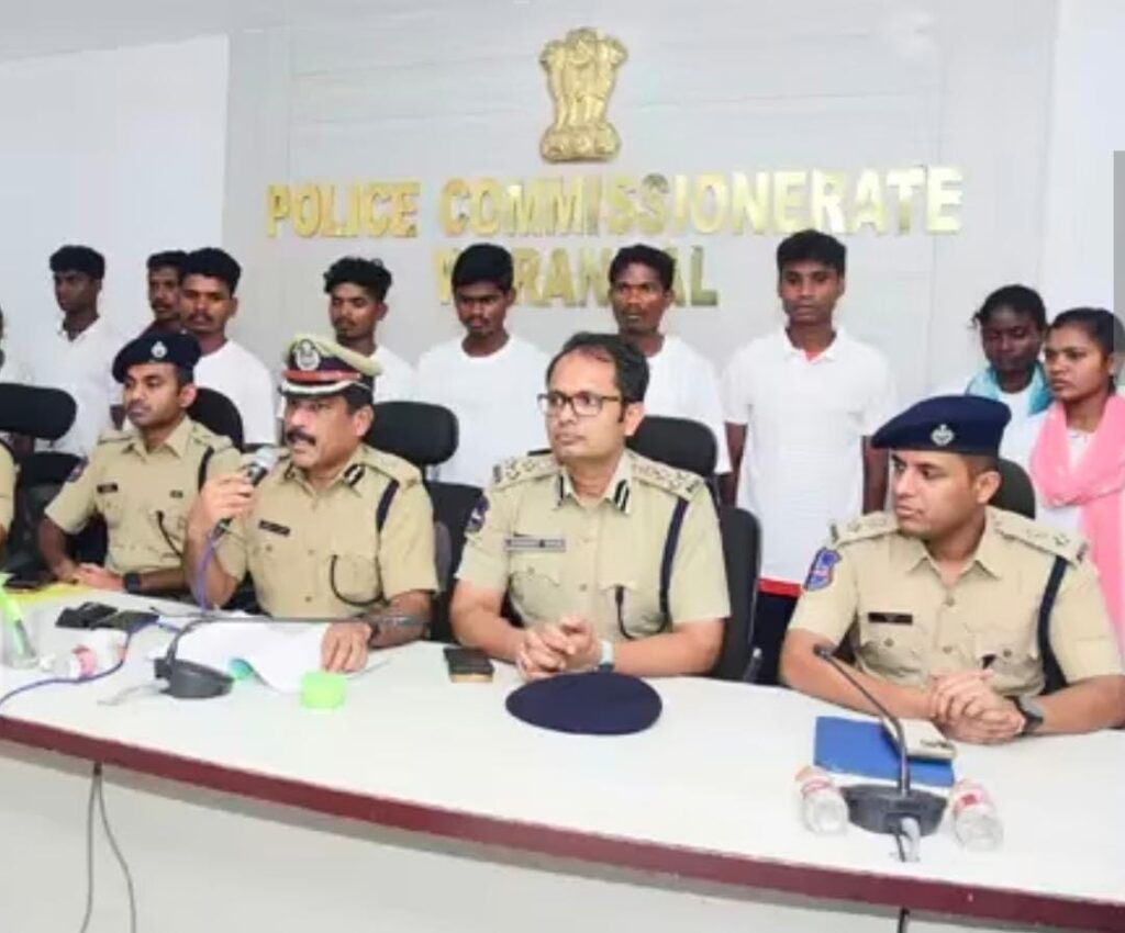 14 Maoists surrender in 