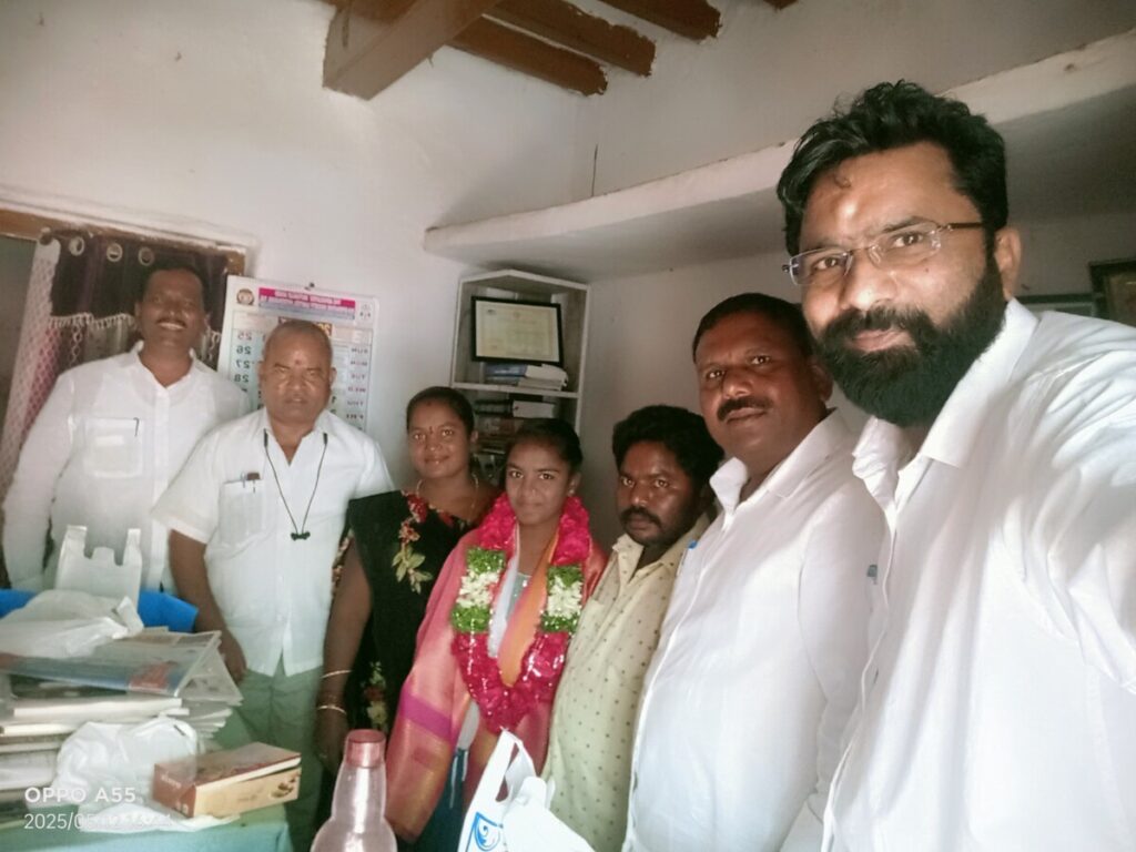 Lawyers honor Meenakshi