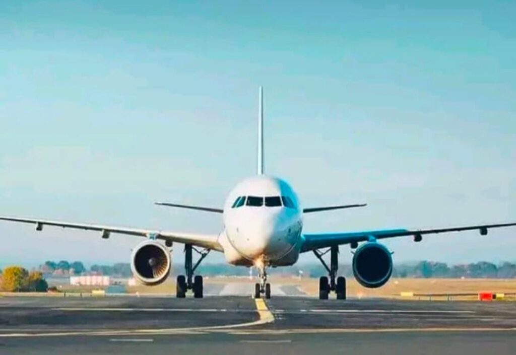 32 airports in the 