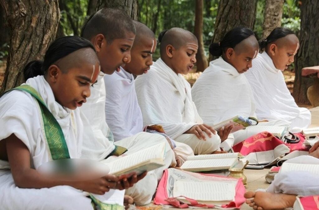 Applications for admissions in 