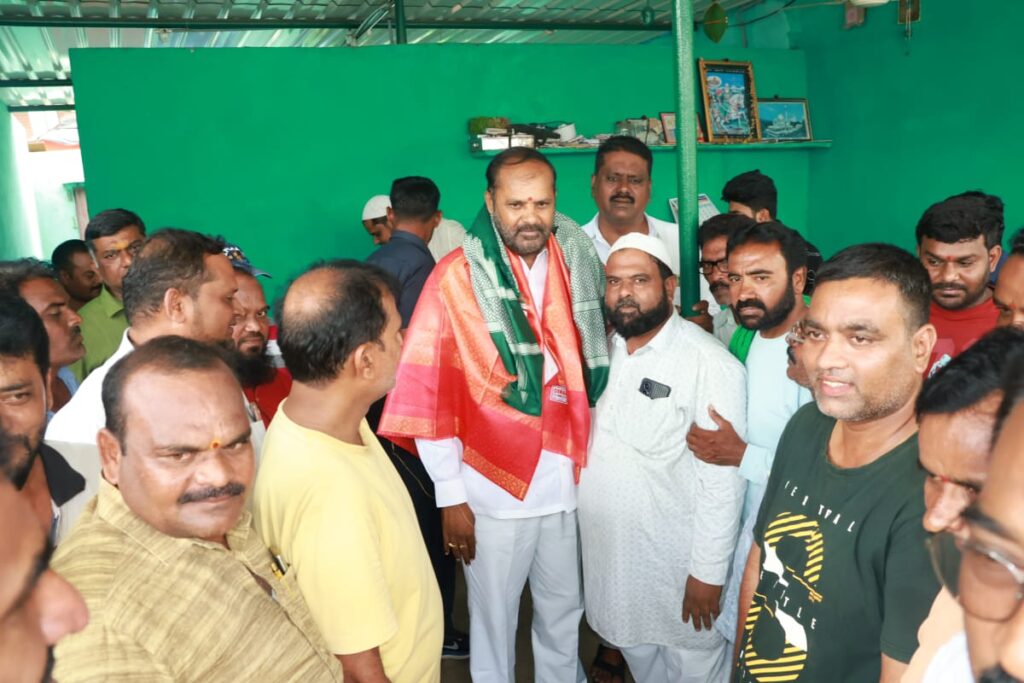 Vegetable market work begins