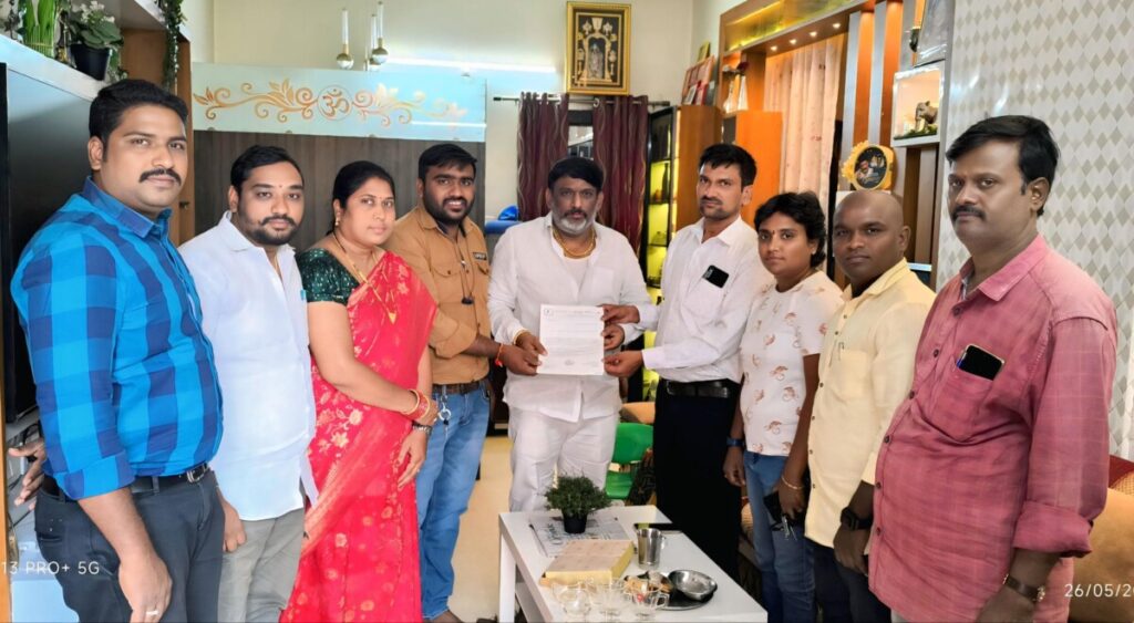 Kukatpally Press Club should 