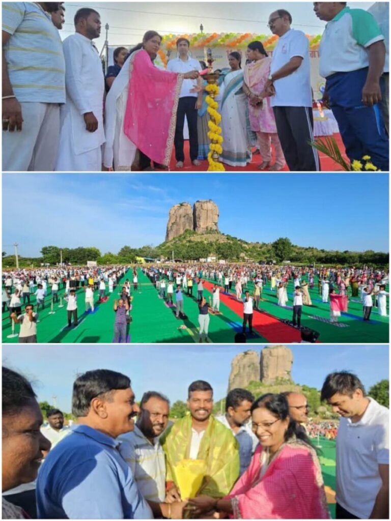 Yoga with 2323 people