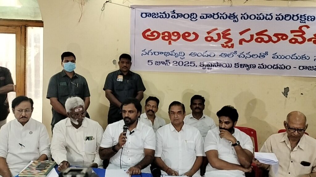 Statues will not be removed 