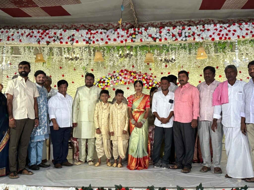 BRS party leaders Vadtya 