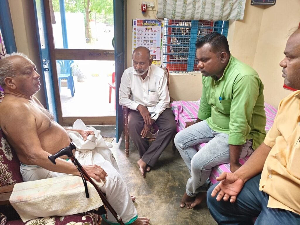 Maddela Dinesh visited AITUC 