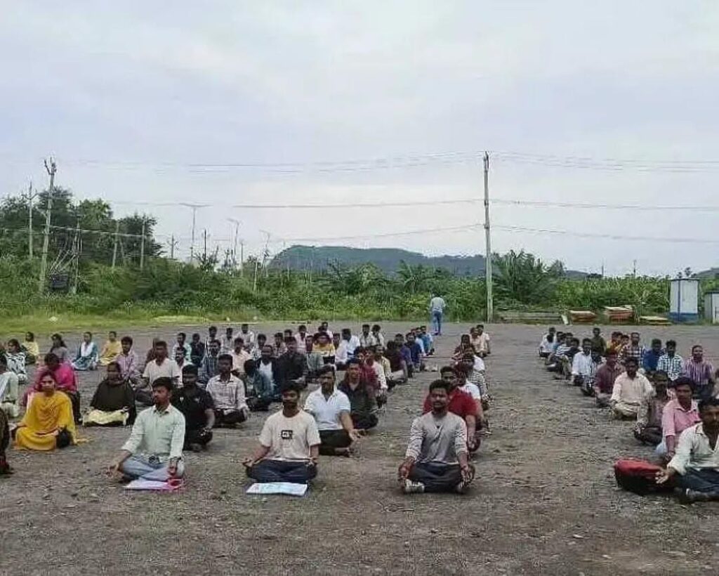 Yoga teachers protest at 