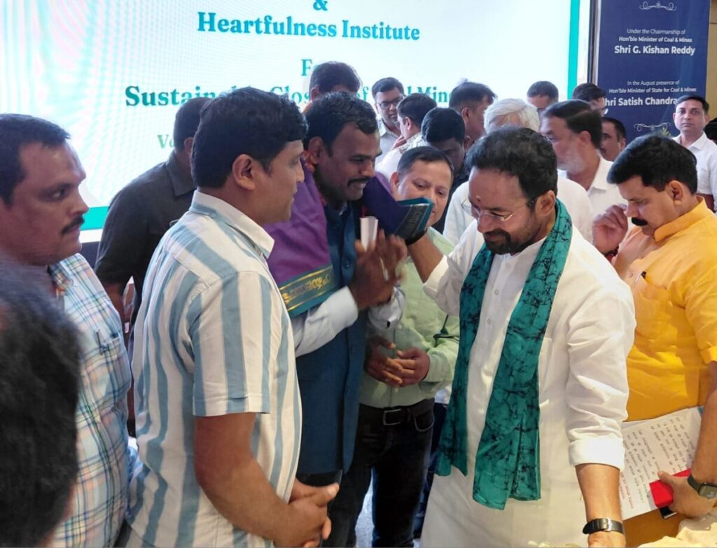 Singareni officials should also 