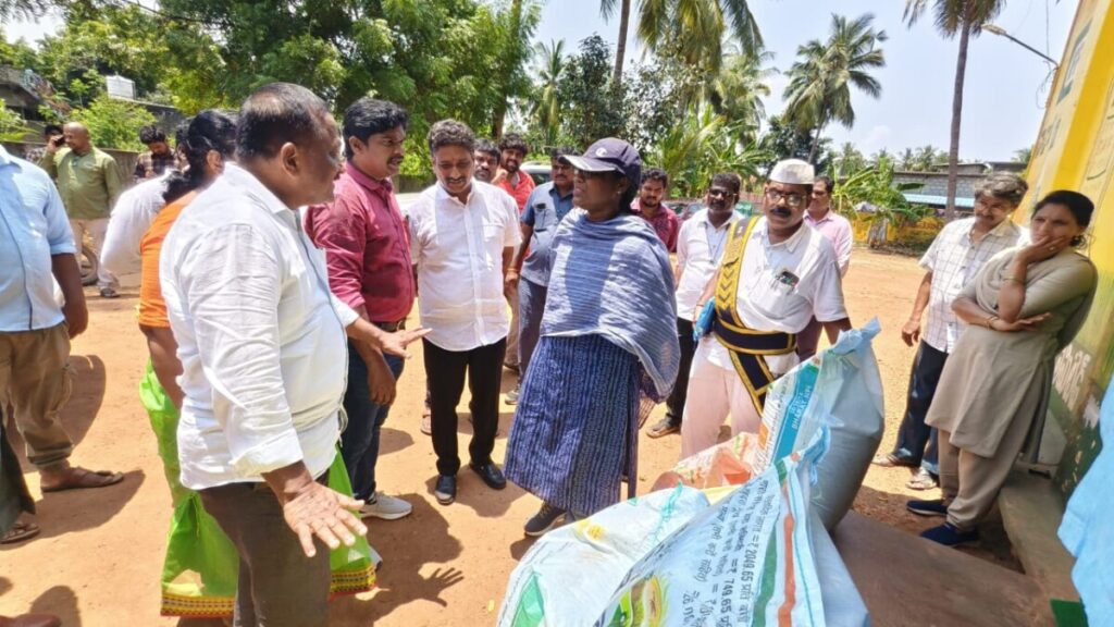 MLA and Collector along 