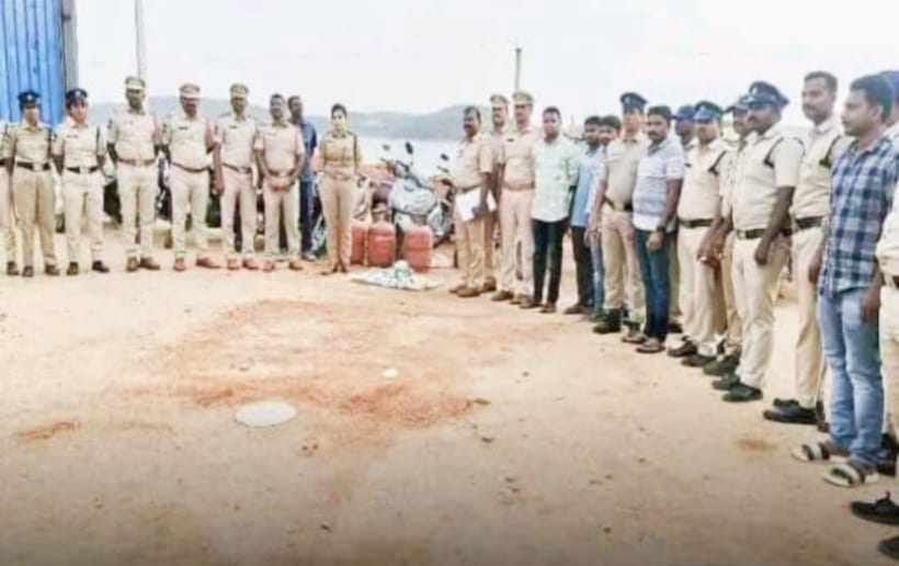 Carton search in Vizag C