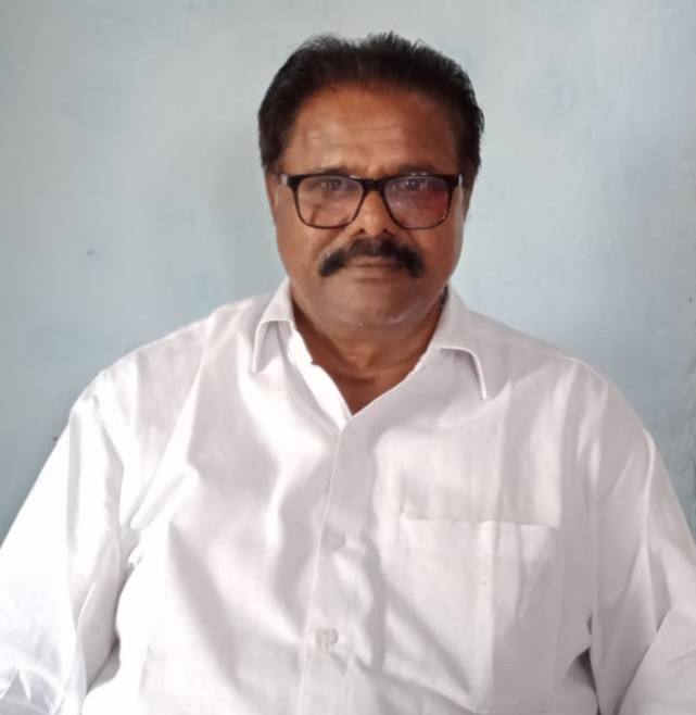 Officials in the Electricity 