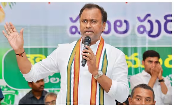 Komatireddy Rajagopal tweets on 