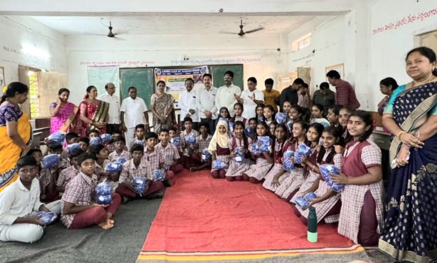 Lions Club distributes uniforms to students