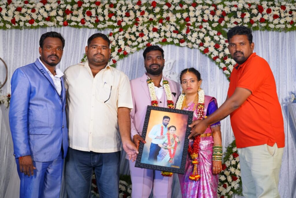 Rama Rajesh Khanna blesses 