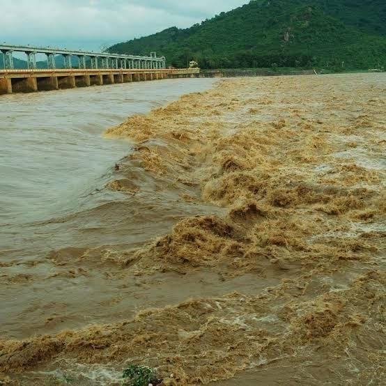 Water level rising in Gotta Barrage