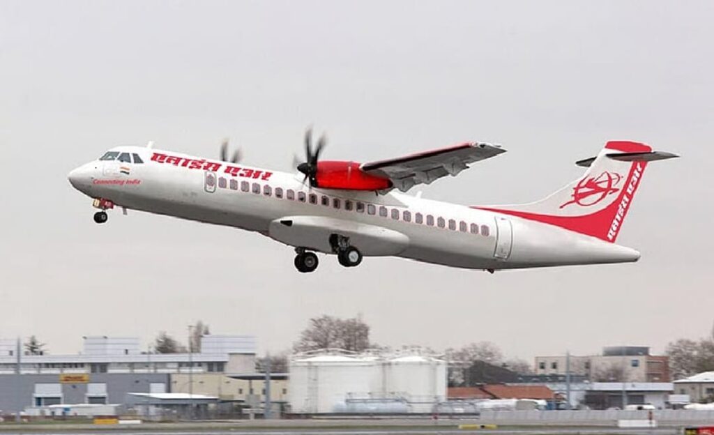 Tirupati-bound plane makes emergency landing