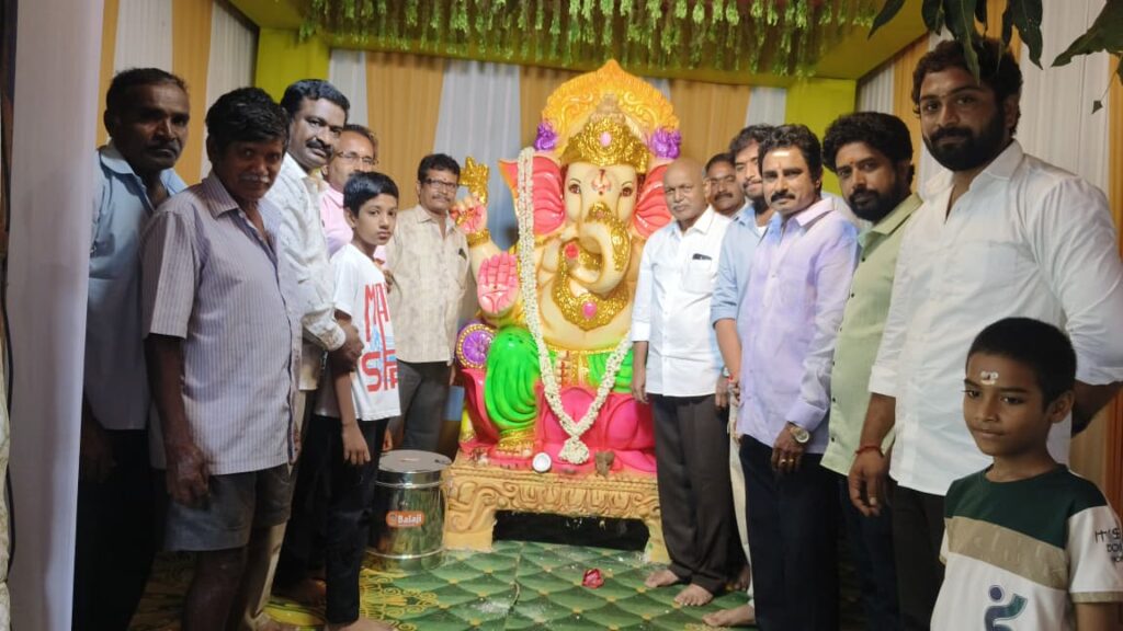 Ganesha overcomes obstacles