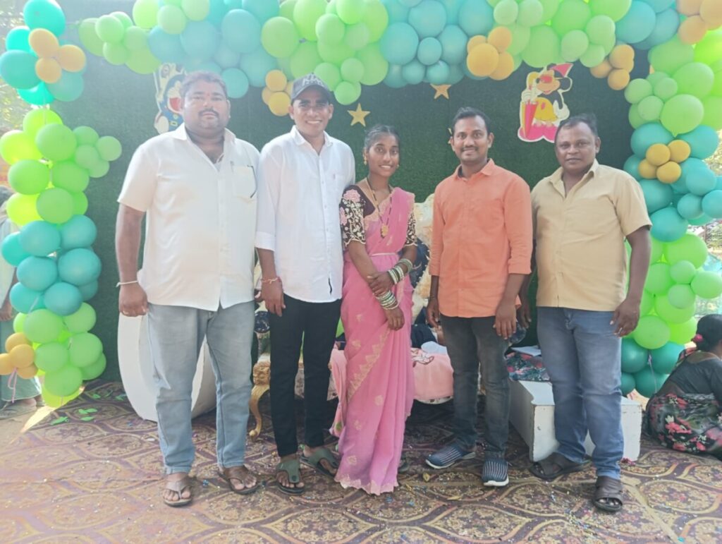 Rama Rajesh Khanna attends Rudraamsh's birthday 