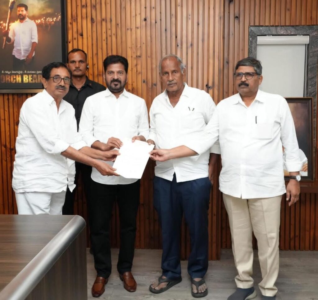 AITUC leaders met the Chief Minister on Singareni issues