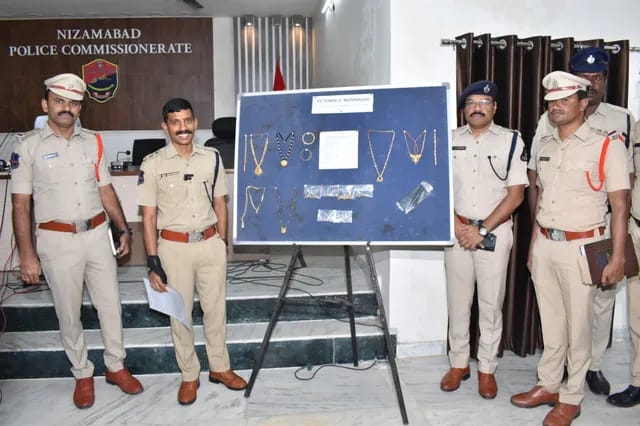 Gang members arrested 