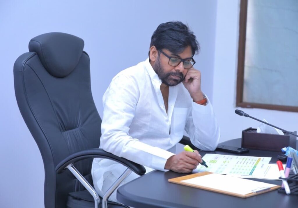 Pawan Kalyan reviews Palle Pandaga 2.0