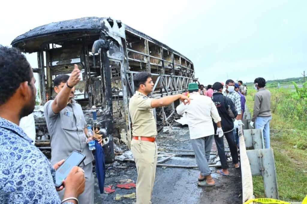 Private Travels inspects bus accident 