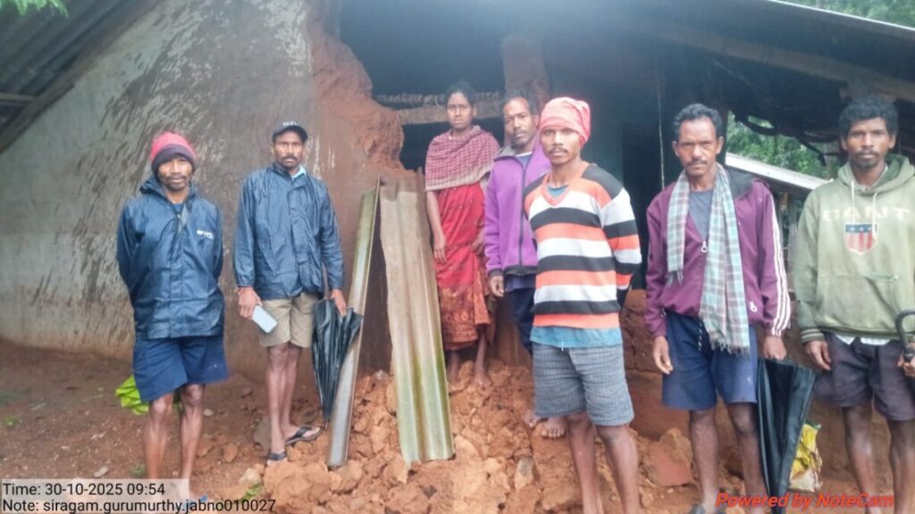 House wall collapses in Dabuguda village