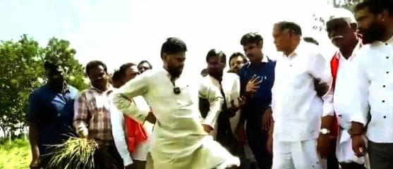 Pawan Kalyan inspects crop fields