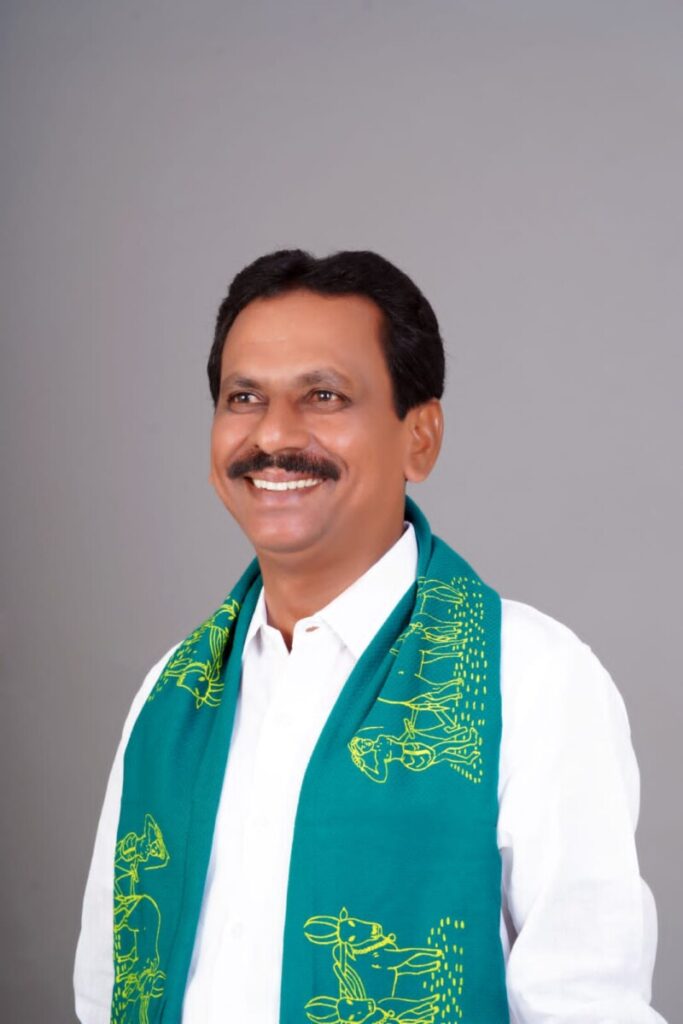 Compensation should be paid to the farmers