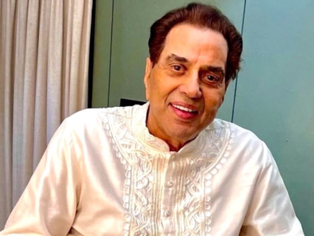 Actor Dharmendra admitted to hospital in Mumbai