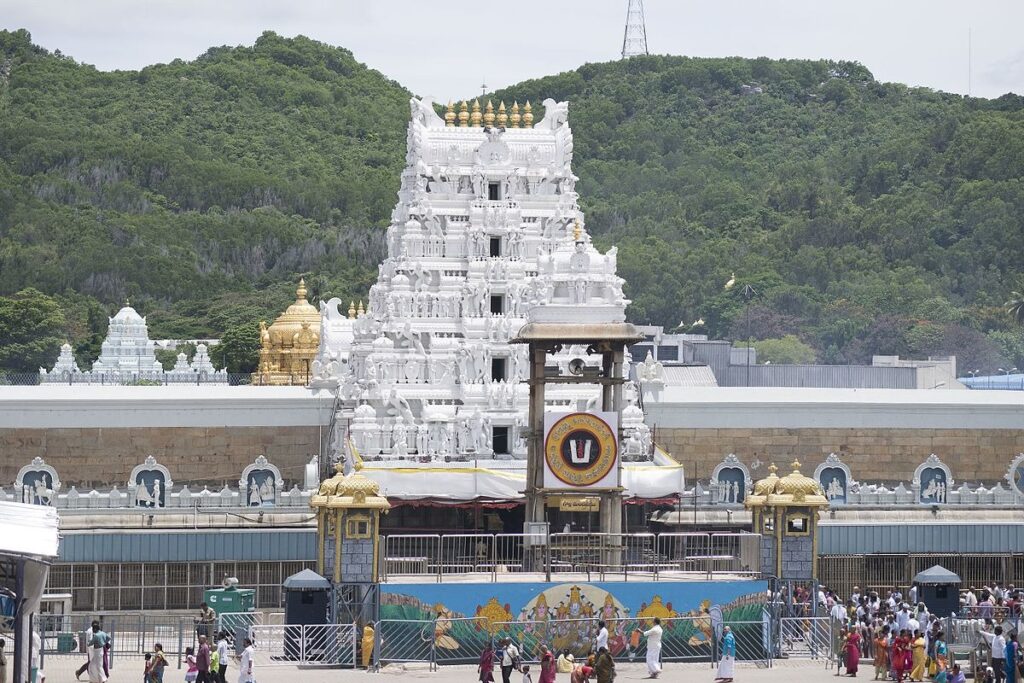 Terrorist bomb threats to Tirupati