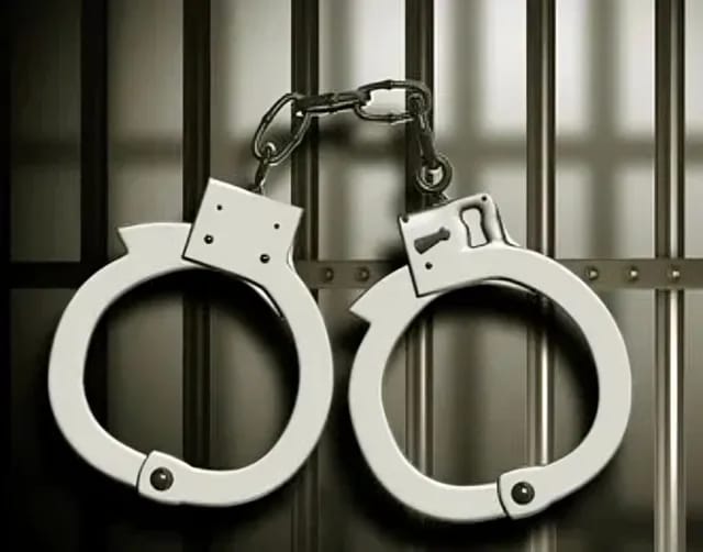 Woman arrested for trying to kidnap husband