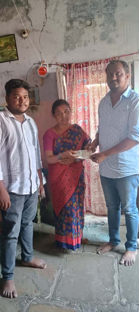 Needa helps poor sister 