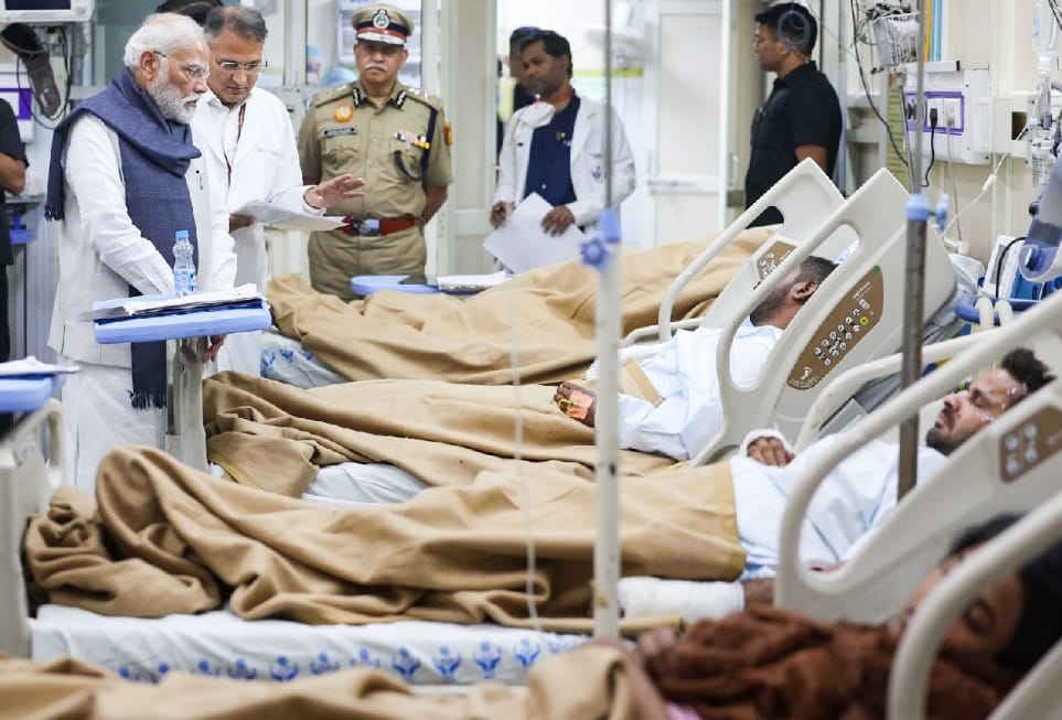 PM Modi goes straight to hospital