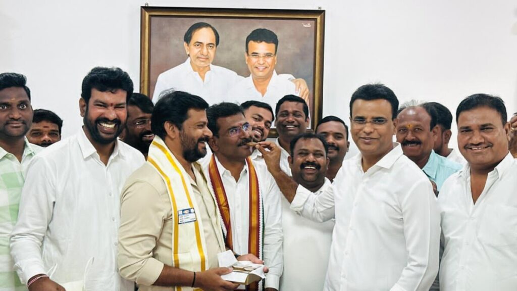 BRS leaders who paid a courtesy call on MLA KP. Vivekanand 