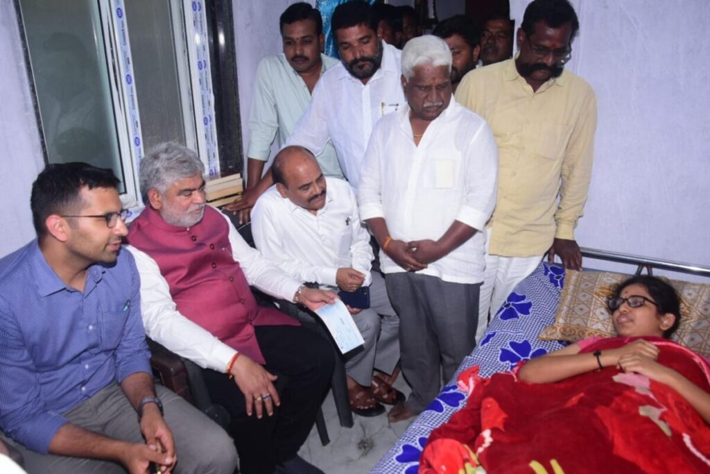 Speaker Prasad Kumar presents compensation