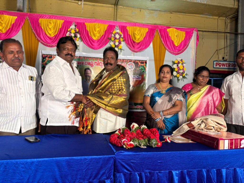 Kolan Hanmanth Reddy participated in the retirement ceremony