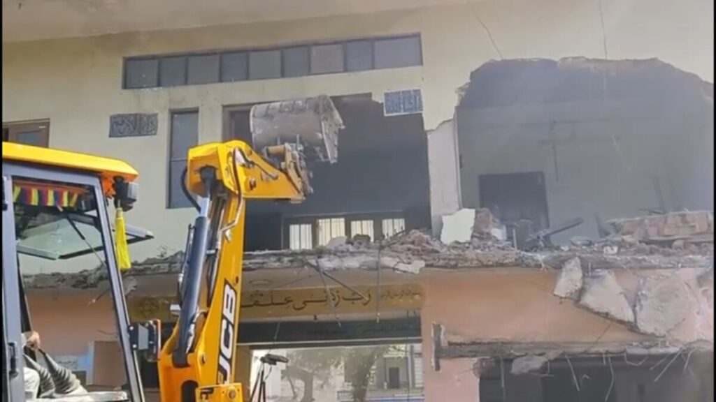 weekend demolitions in Chandrayan Gutta
