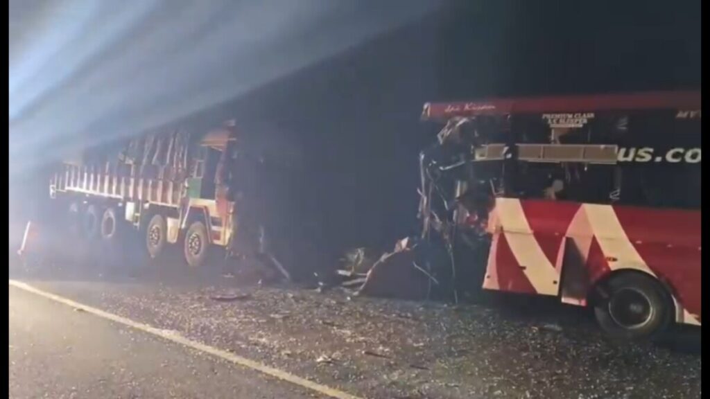 Travels bus accident