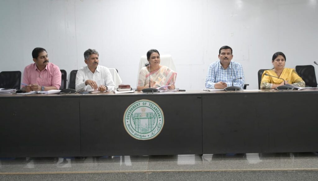 District General Observer Sheikh Yasmin Bhasha has asked the micro observers 