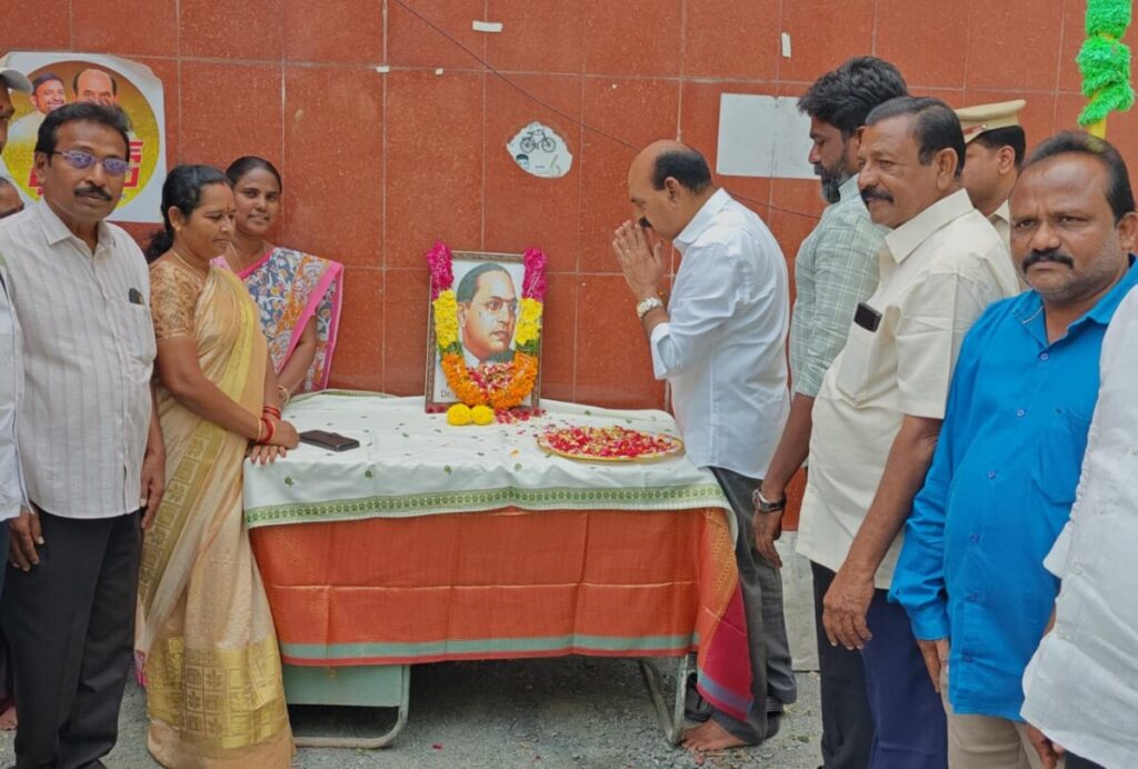 Minister N.M.D. Farooq pays tribute to Dr. B.R. Ambedkar 