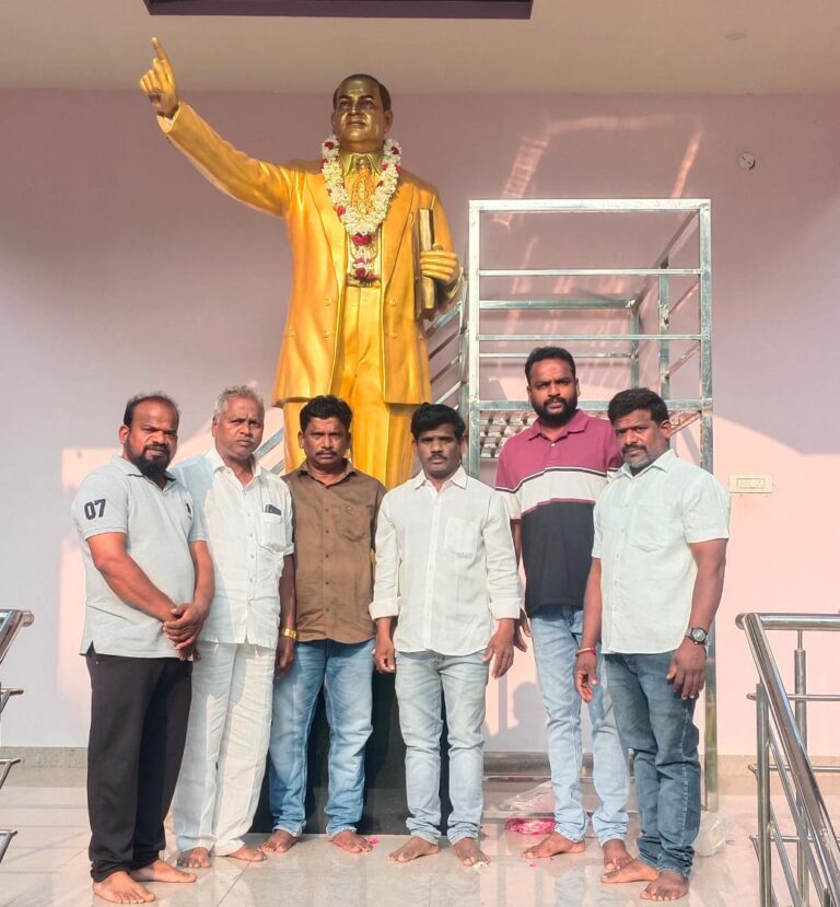 WhatsApp Image 2025-12-06 at 17.42.19