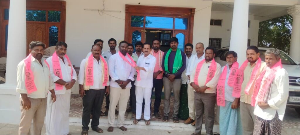 Left the Congress party and went to the rose nest